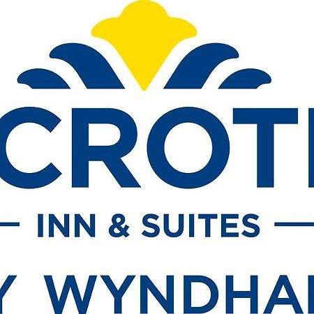 Microtel Inn & Suites By Wyndham - Пен Ян Екстериор снимка