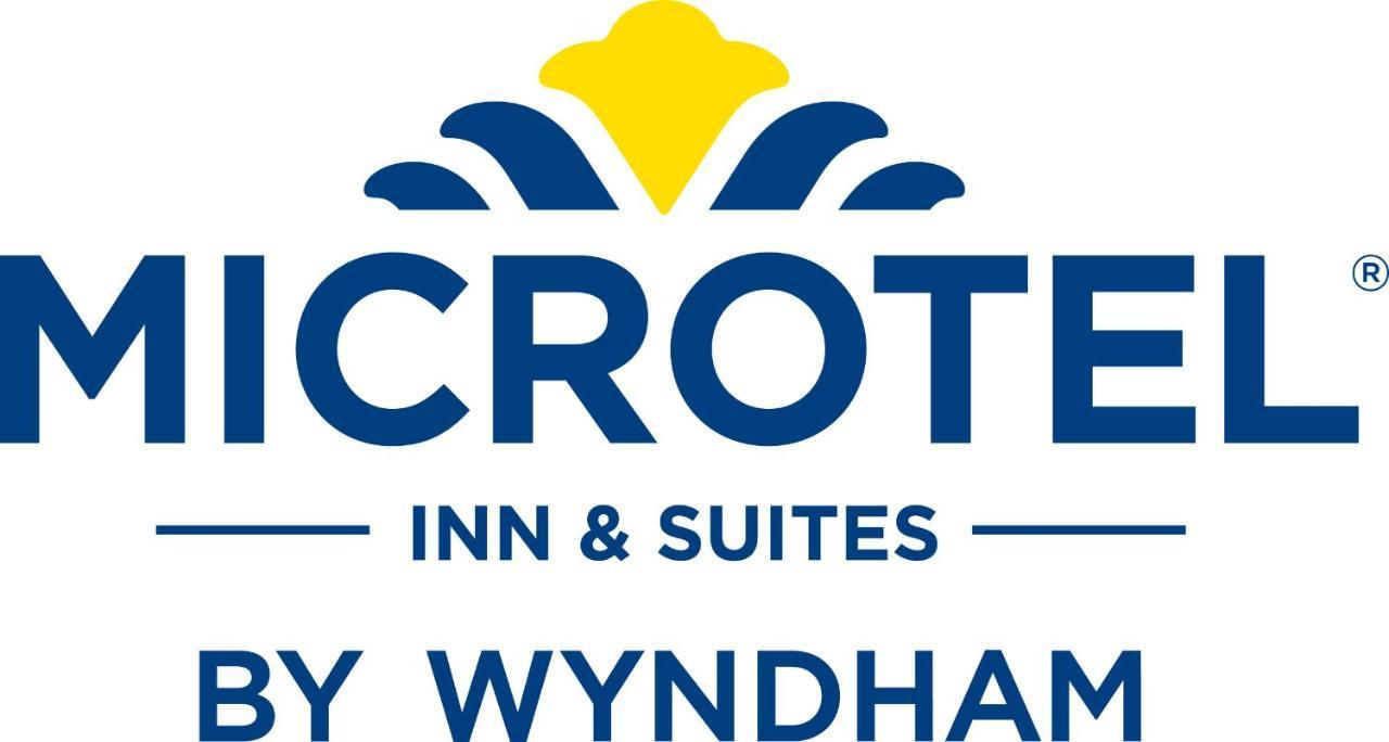 Microtel Inn & Suites By Wyndham - Пен Ян Екстериор снимка